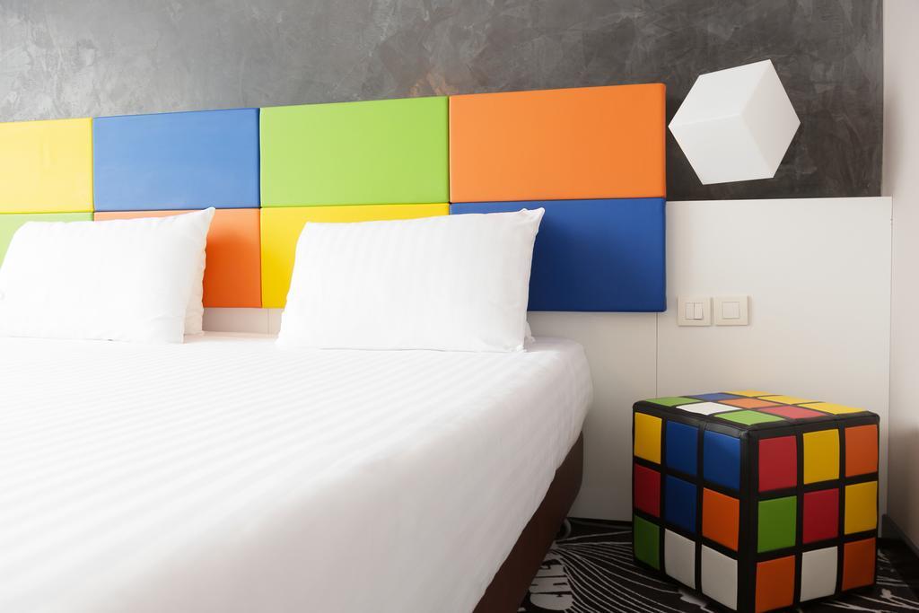 Hotel Tristar Ла-Лувьер Экстерьер фото